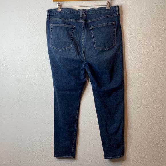 Good American Good Legs Jeans Size 24 - Picture 3 of 9